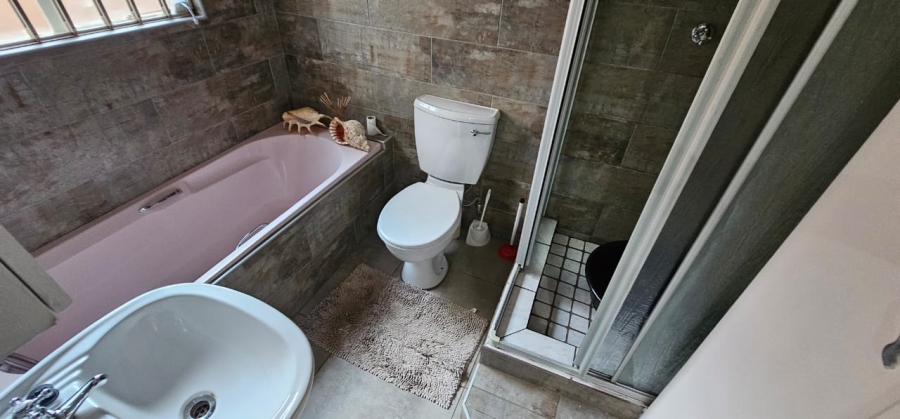 3 Bedroom Property for Sale in Cashan North West
